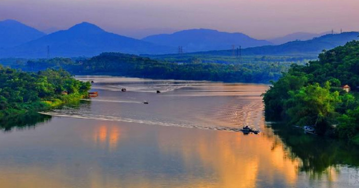 Sông Trường Giang, còn được gọi là Sông Thu Bồn
